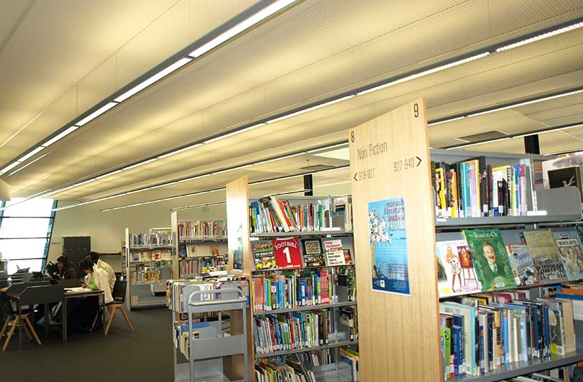 clayton-community-centre-library